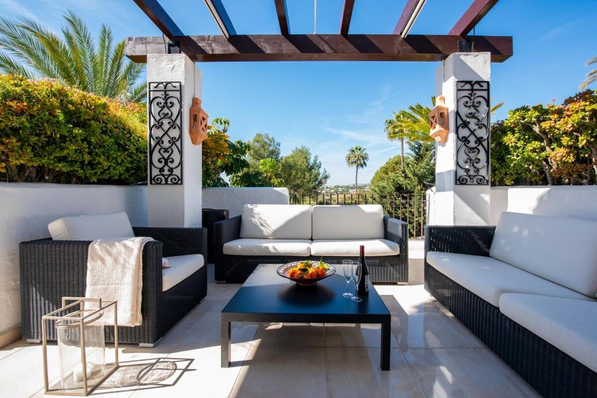 Sun-kissed Duplex Penthouse * Marbella
