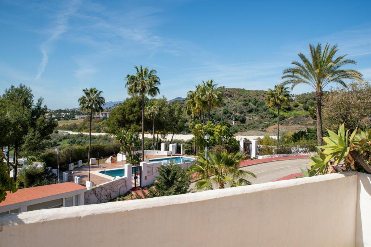 Sun-kissed Duplex Penthouse * Marbella